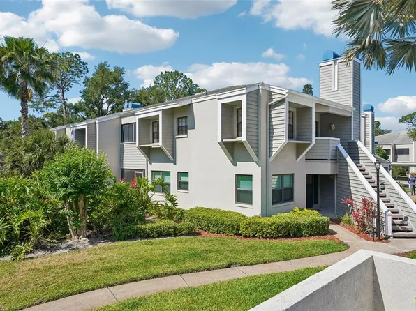 8727 Bardmoor Pl APT 204, Seminole, FL 33777