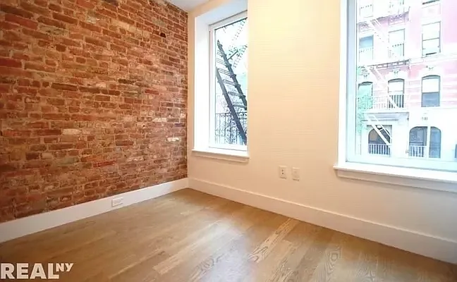 Rented by REAL New York | media 12