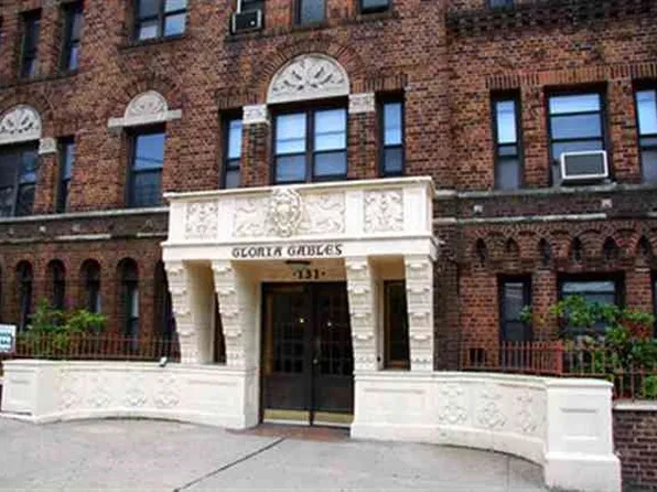 131 Kensington Ave #207, Jersey City, NJ 07304