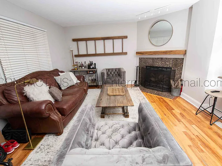 2126A Gilbert Ave — Photo 9
