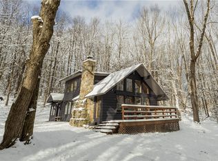 136 Demount Rd, Somerset, PA 15501