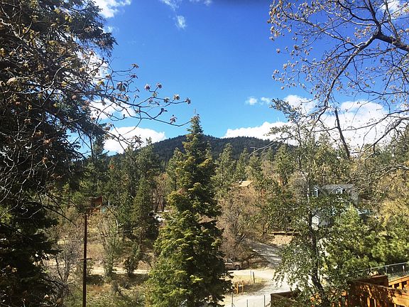 5th image of Crags Ln
