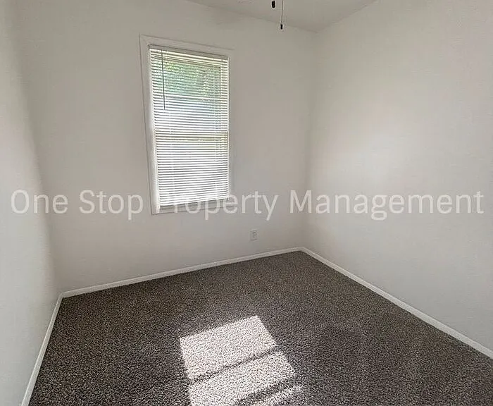 5206 Skiles Ave — Photo 11