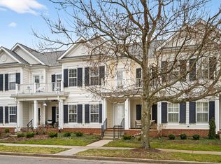 630 Springlake Dr, Franklin, TN 37064