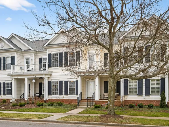 630 Springlake Dr, Franklin, TN 37064