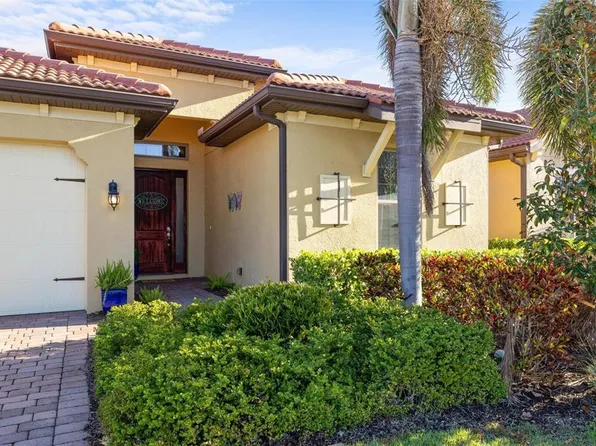 108 Maraviya Blvd, Nokomis, FL 34275