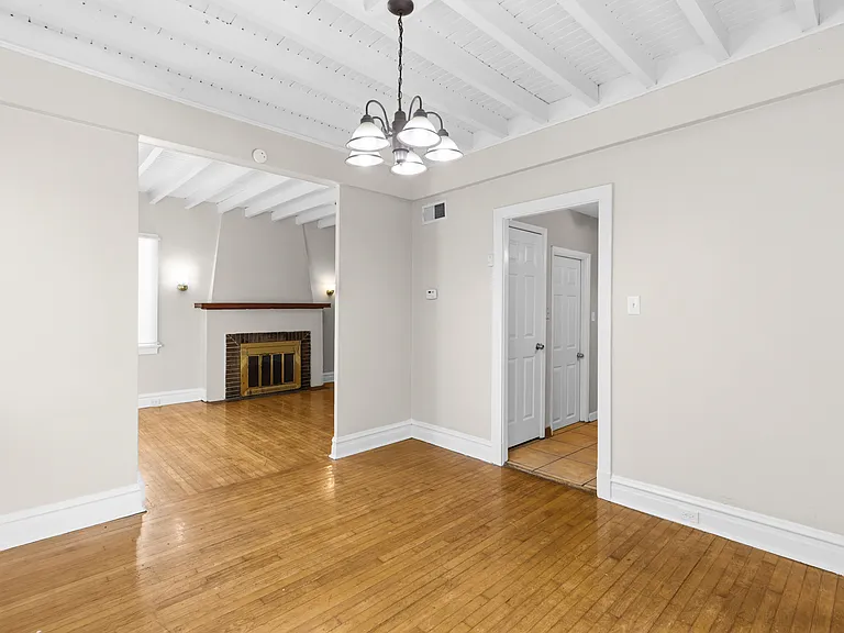 6927 Raymond Ave — Photo 11