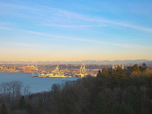 Cascade Mountains over Port of Seattle.