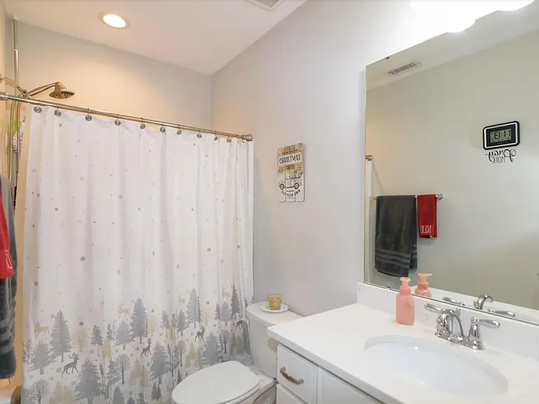1106 Bromby Ave — Photo 21