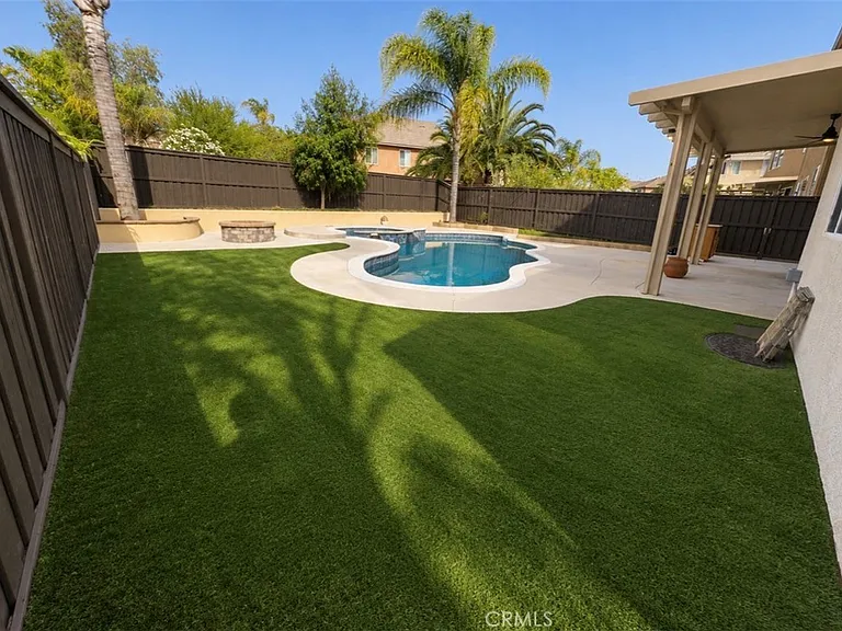 38354 Coralino Dr — Photo 8