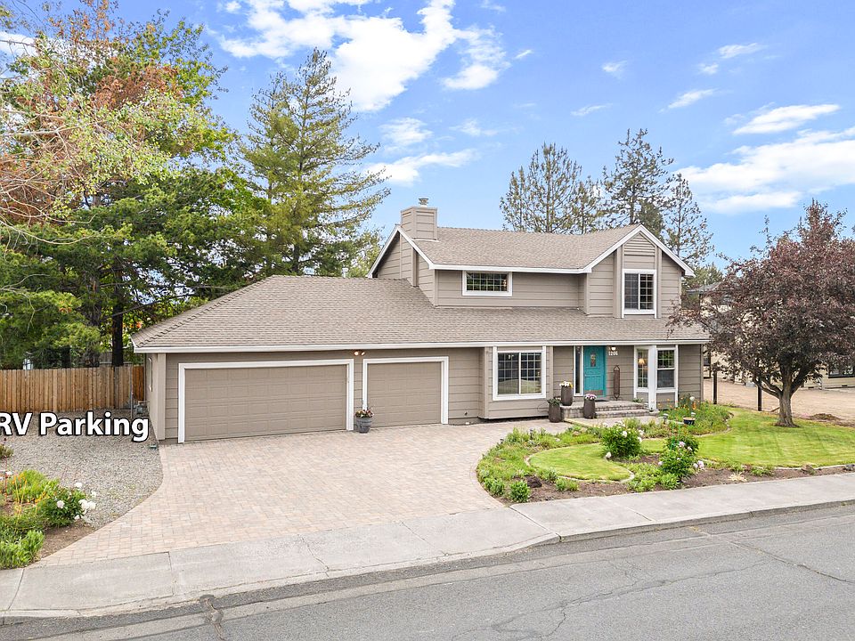 1st image of 1206 NE Paula Dr