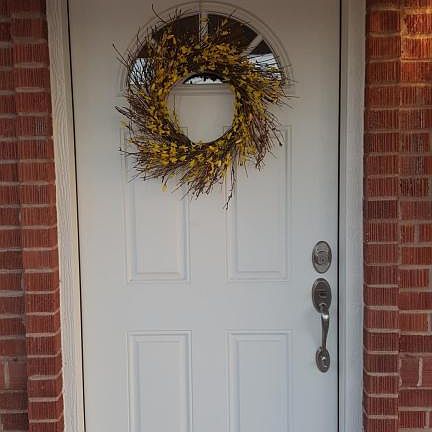 3rd image of 2307 E Glenrosa Ave