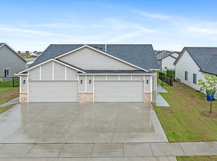 5120 N Cypress St, Wichita, KS 67226