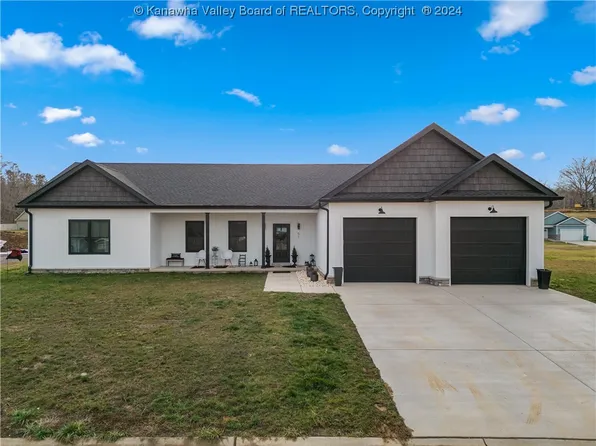 51 Lenore Cir, Fraziers Bottom, WV 25082
