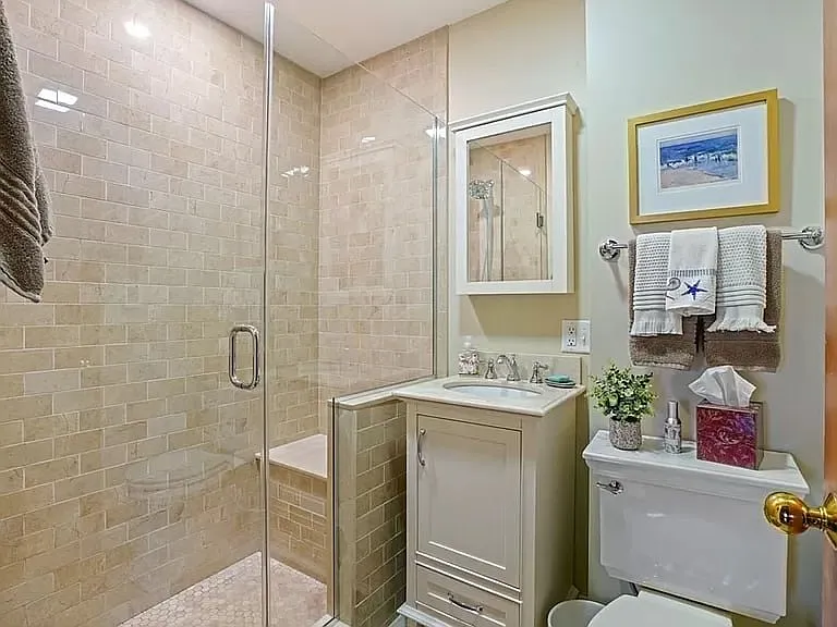 54 Olney St — Photo 4