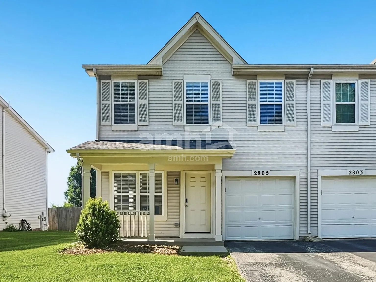 3 bed, 2.5 bath, 1624 sqft, $2,910 — Photo 1