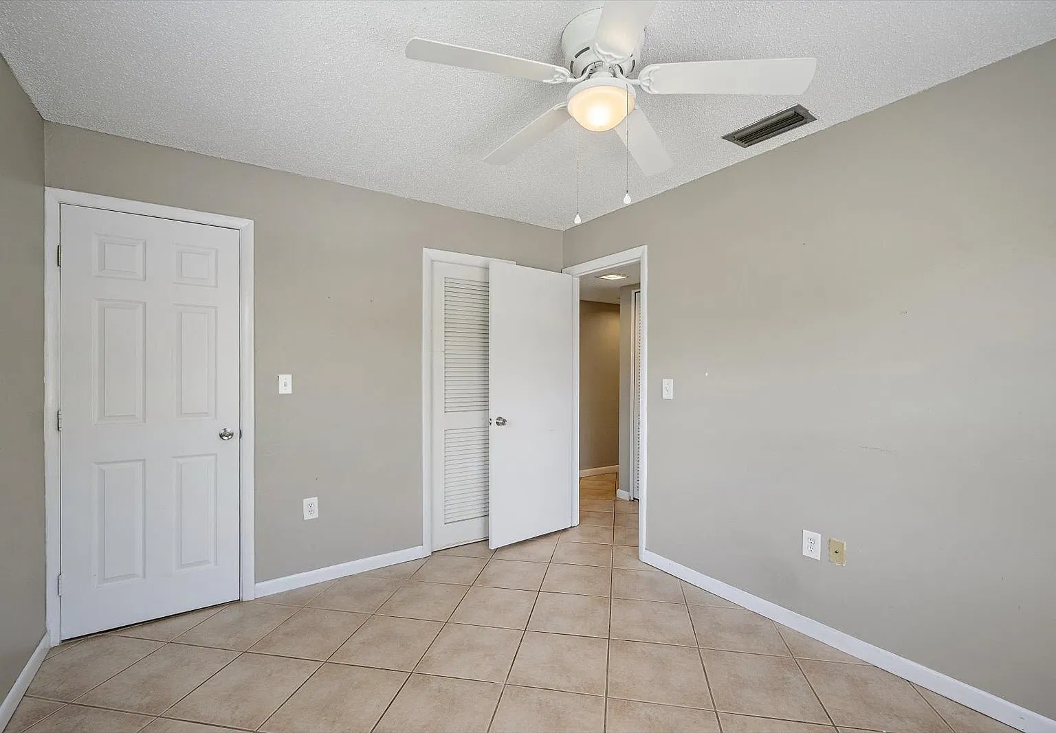 2423 Aspinwall Street - 1 — Photo 4