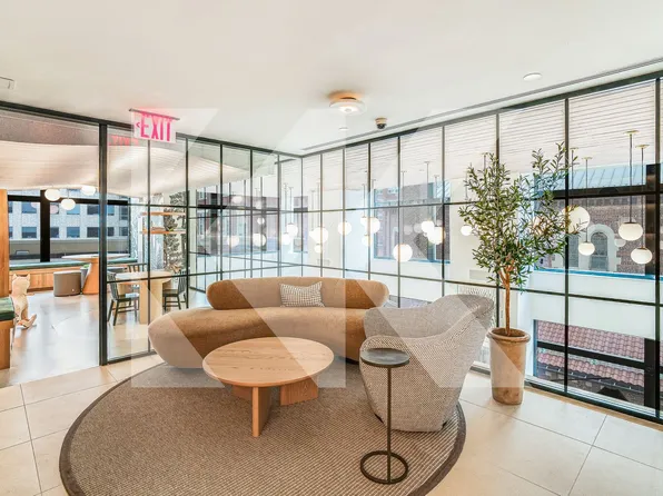 400 East 67th Street image 22 of 25