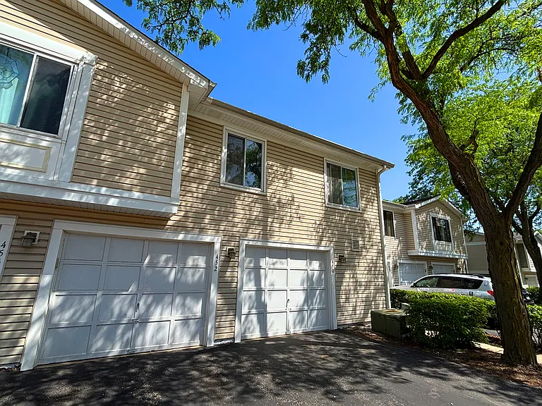 450 Stevenson Pl #450 — Photo 2