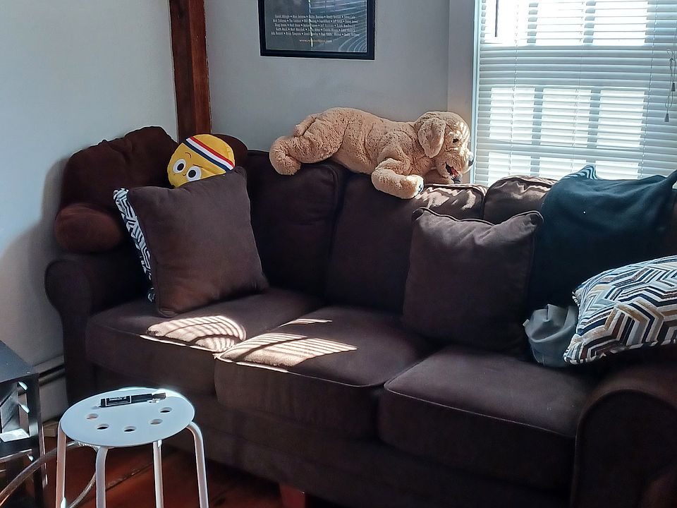 1st image of 37 Wine St APT 2
