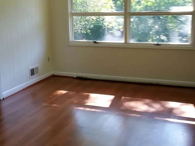 5909 Lenox Rd — Photo 8