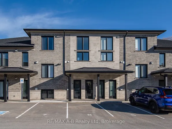 3202 Vivian Line 37 Ln #37, Stratford, ON N5A 0K6