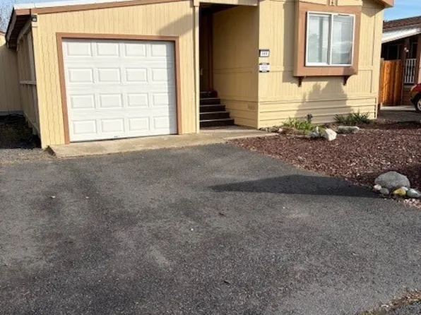 140 3010 W Peninsula Drive #140, Moses Lake, WA 98837