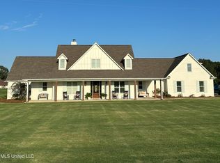3088 Fogg Rd S, Hernando, MS 38632