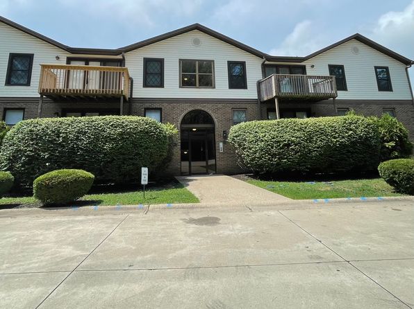 607 Queensway Ct #607