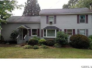 8987 Plainville Rd, Baldwinsville, NY 13027
