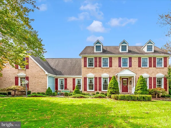 9408 Thornedike Dr, Gaithersburg, MD 20882