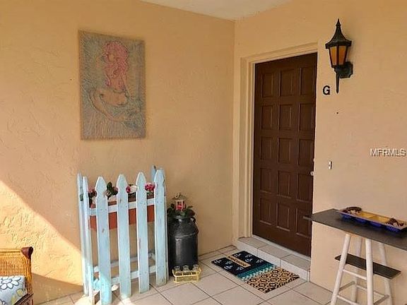 3rd image of 215 Rubens Dr APT G