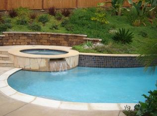 1194 Dallas Rd, Fallbrook, CA 92028