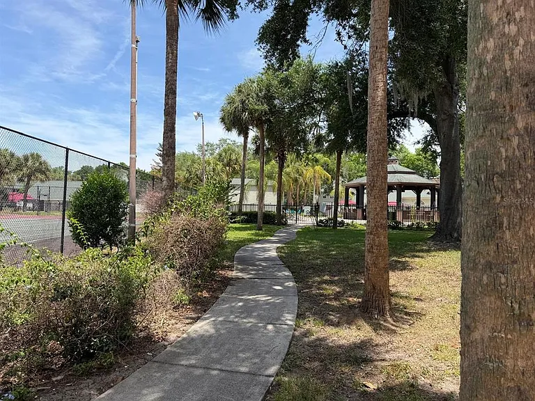 6016 Westgate Dr #201 — Photo 25