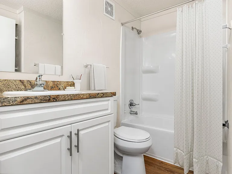 826 SW Amberwood Loop — Photo 4