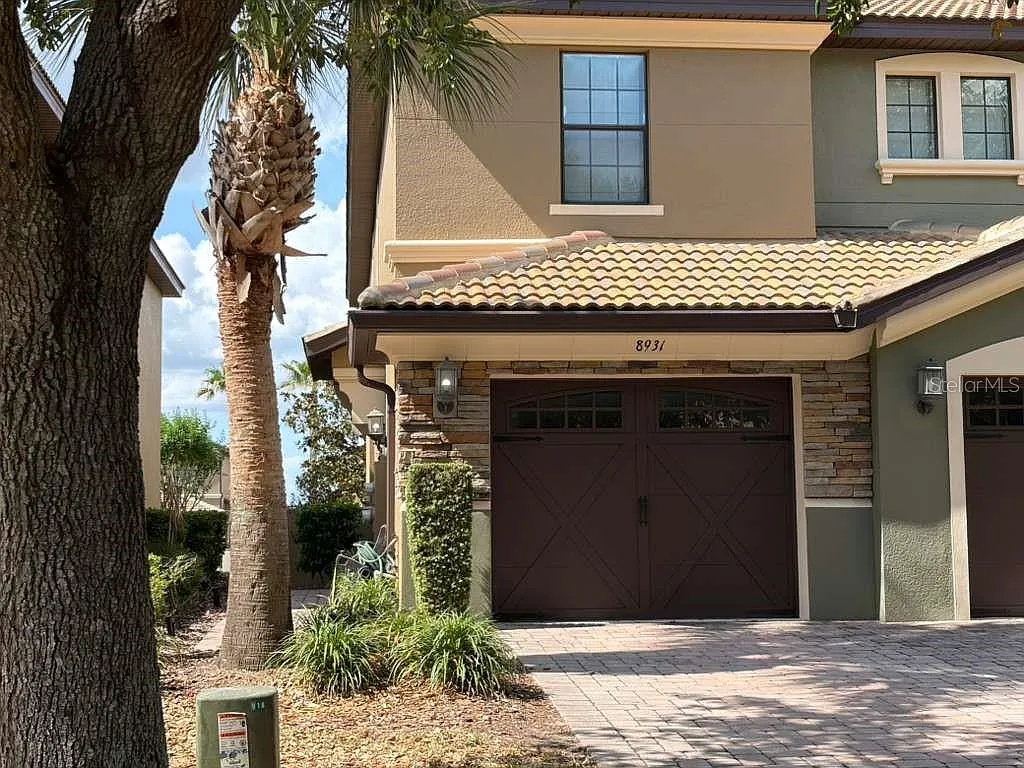 2 bed, 2.0 bath, 1409 sqft, $2,550 — Photo 2