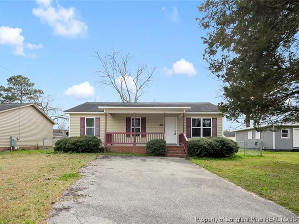 424 Vanstory St, Fayetteville, NC 28301