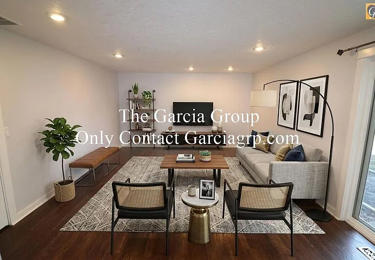 1102 NE Kathryn St — Photo 14