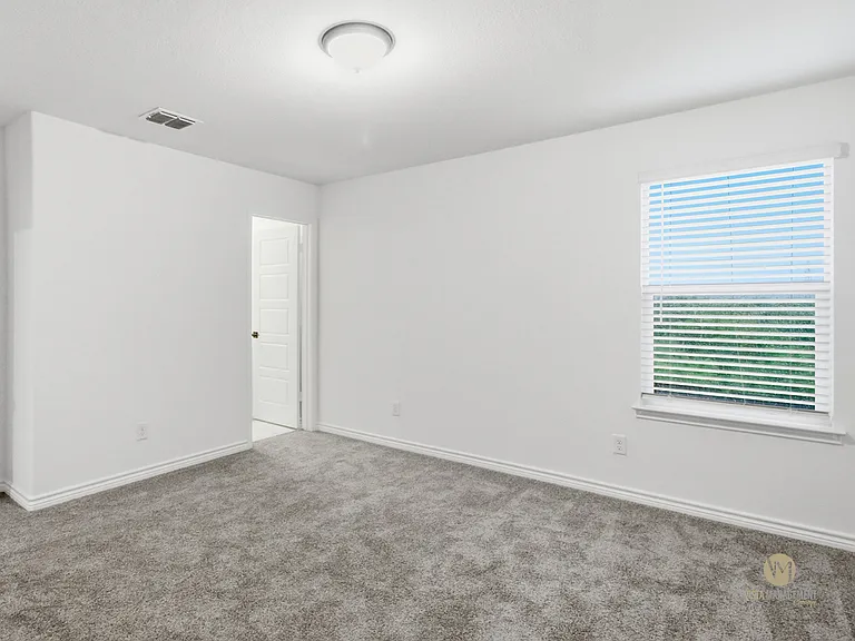 11414 Amberina — Photo 31