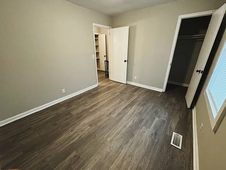 2536-2538 Highland Trace Dr — Photo 7