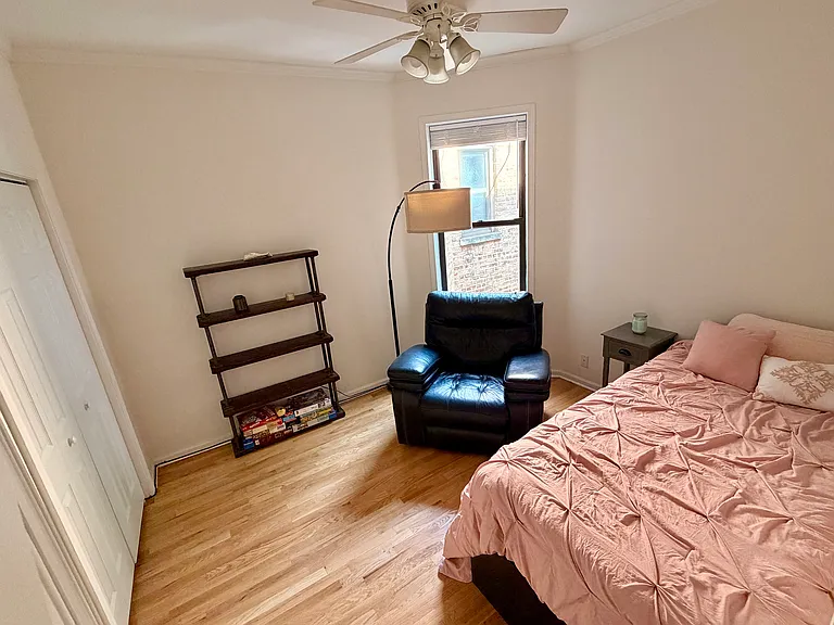 1023 W Balmoral Ave #3A — Photo 5