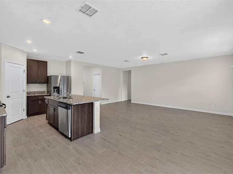 3087 Forrest Plum Ct — Photo 18