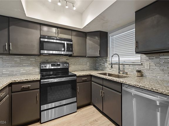 5th image of 3823 S Maryland Pkwy Unit R5