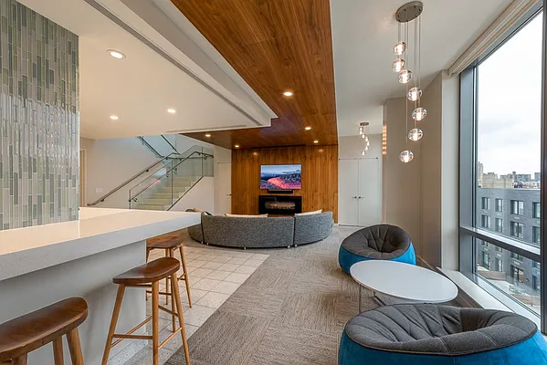 Rented by Greystar | media 20
