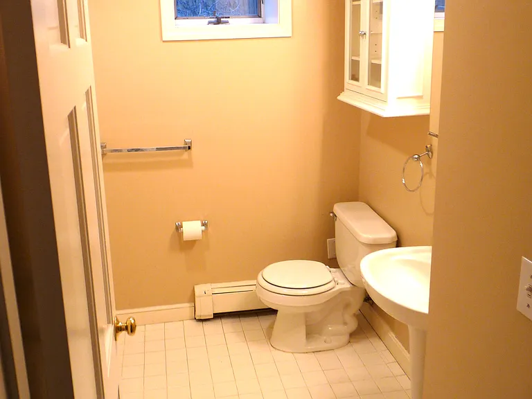 44 Lawrence Ln #1 — Photo 7