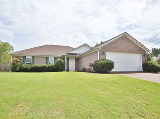 104 Rooker Dr, Jackson, TN 38305