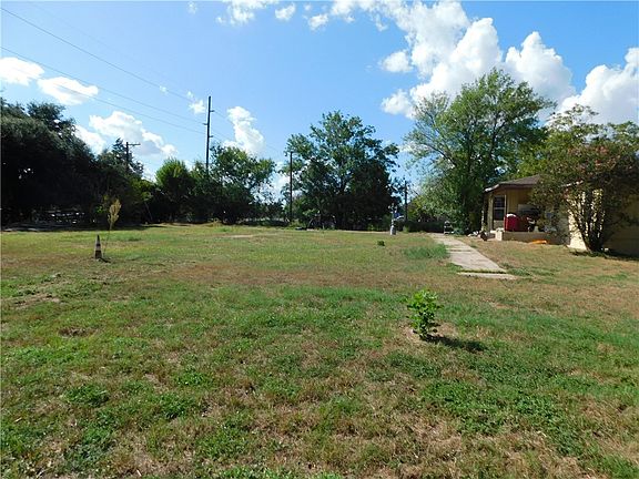 4th image of 3606 Rabbit Ln