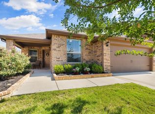 729 Rutherford Dr, Crowley, TX 76036