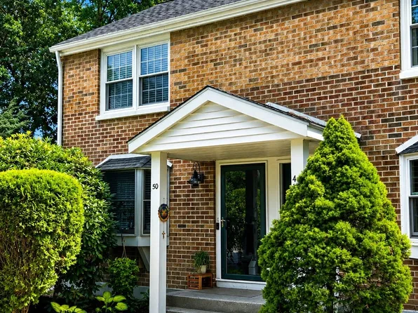 245 Sunnyridge Avenue #50, Fairfield, CT 06824