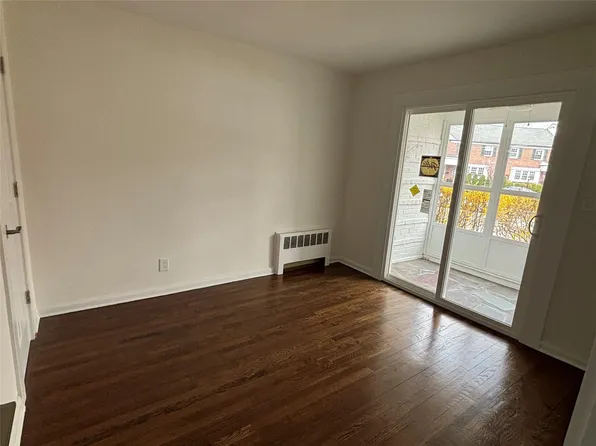 126 Robins #126, New Rochelle, NY 10801